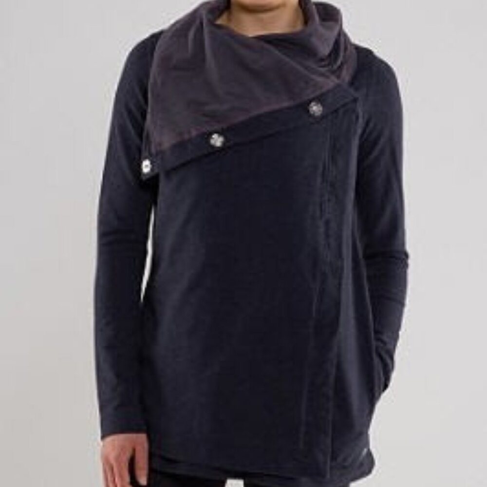 Lululemon Savasana Wrap in Heather Deep Navy (Size 6)